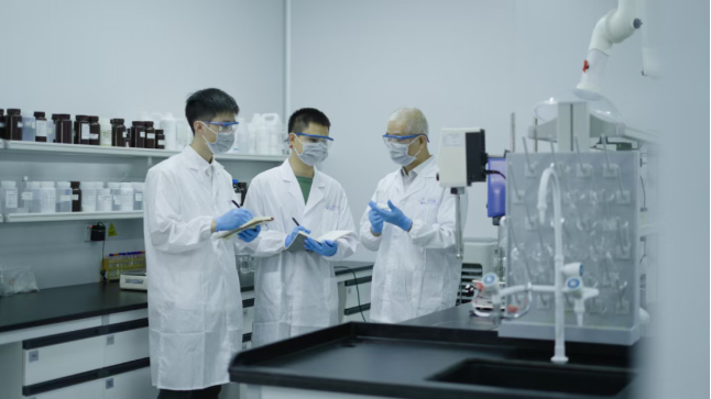 Yang Chaowen Exclusive Interview: C46 Ceramides – A Milestone for Domestic Cosmetic Raw Materials(图2)
